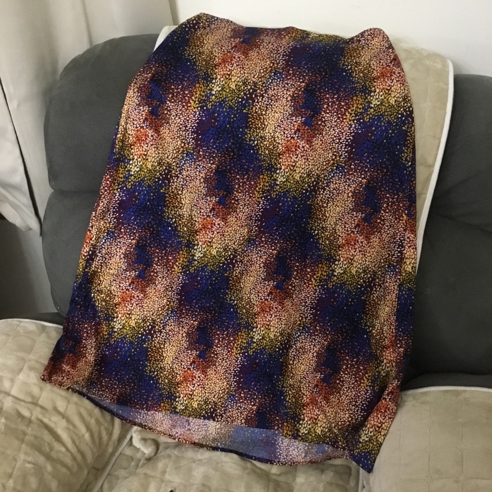 TIME AND TRU Multi-Colored Speckled Patterned Midi Skirt